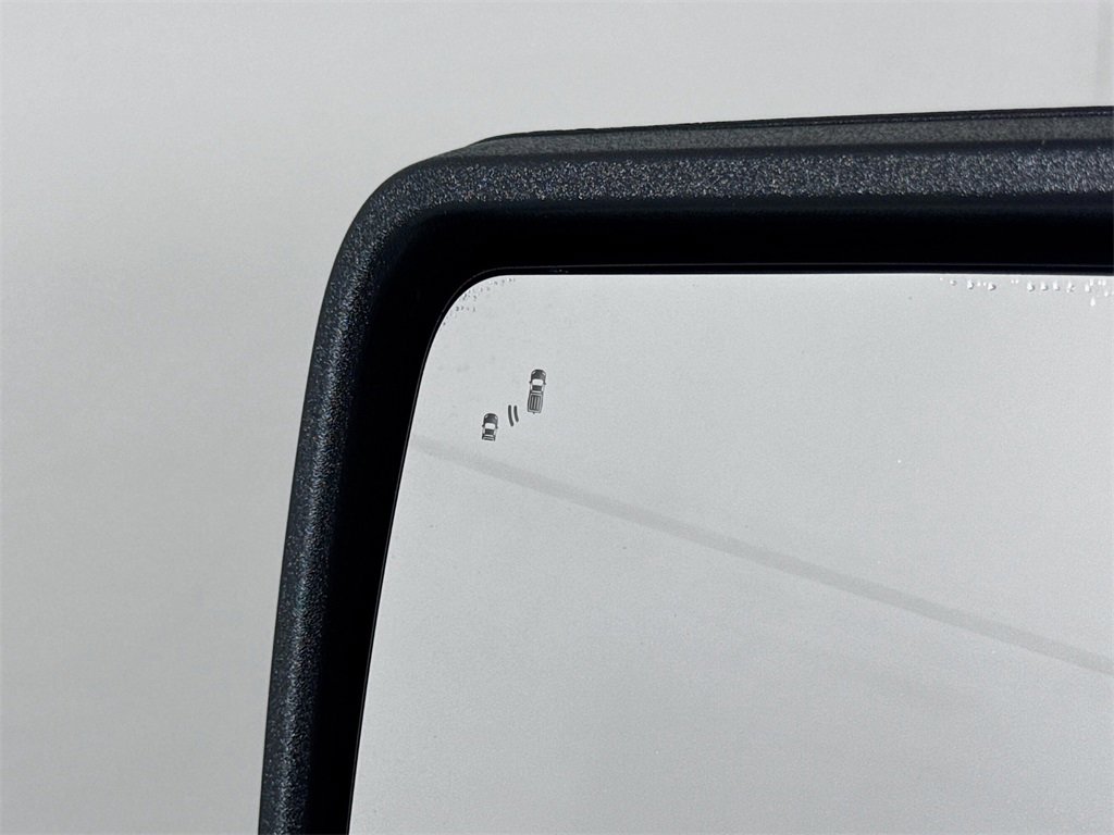 Used 2022 Ford F150 Lightning Pro image 17