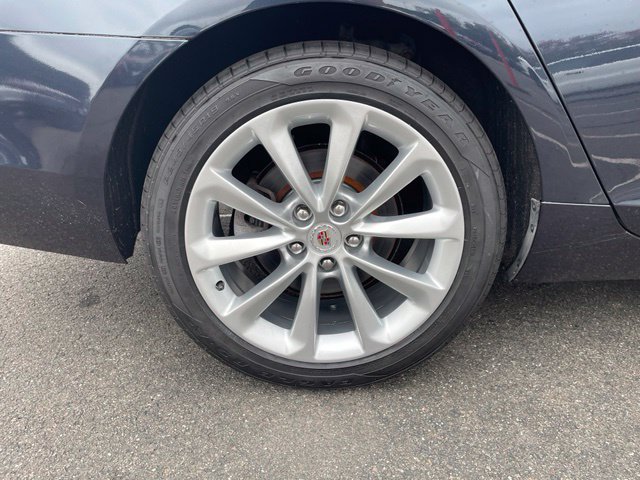 Used 2014 Cadillac XTS Luxury w/ Driver Awareness Package FWD image 35