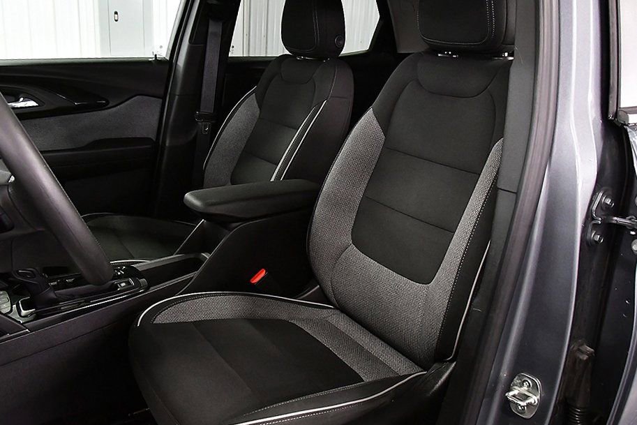 Used 2021 Chevrolet TrailBlazer LT w/ Convenience Package image 27