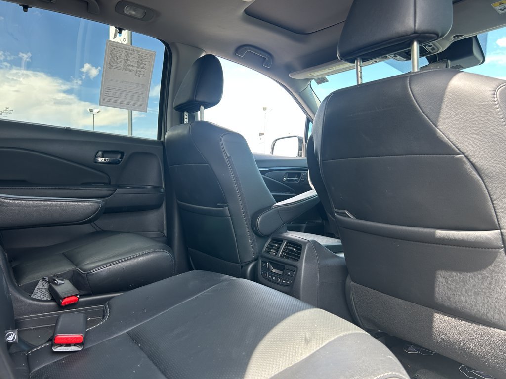 Used 2020 Honda Pilot Elite image 37