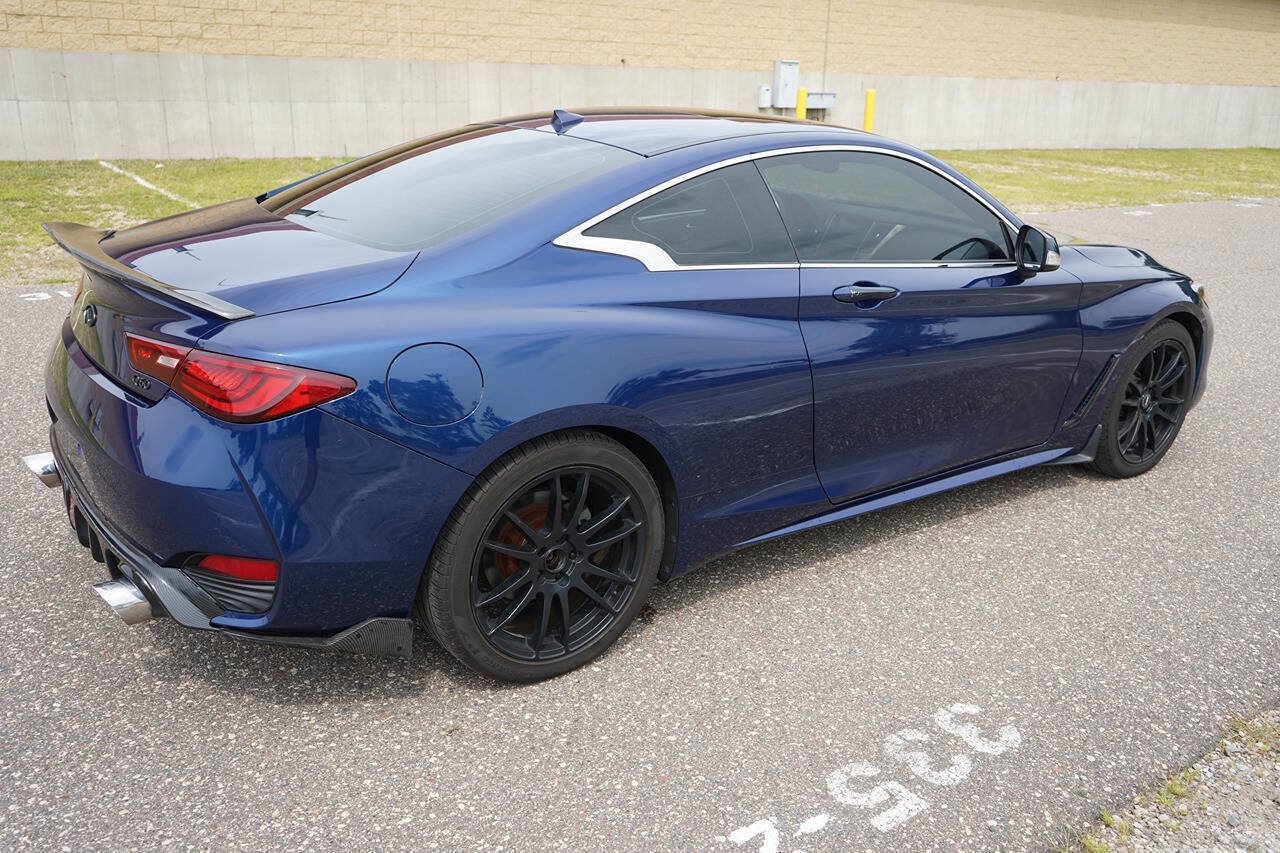 Used 2019 INFINITI Q60 3.0t Luxe AWD/4WD image 11