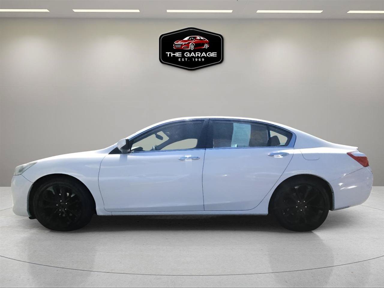 Used 2013 Honda Accord Sport image 3