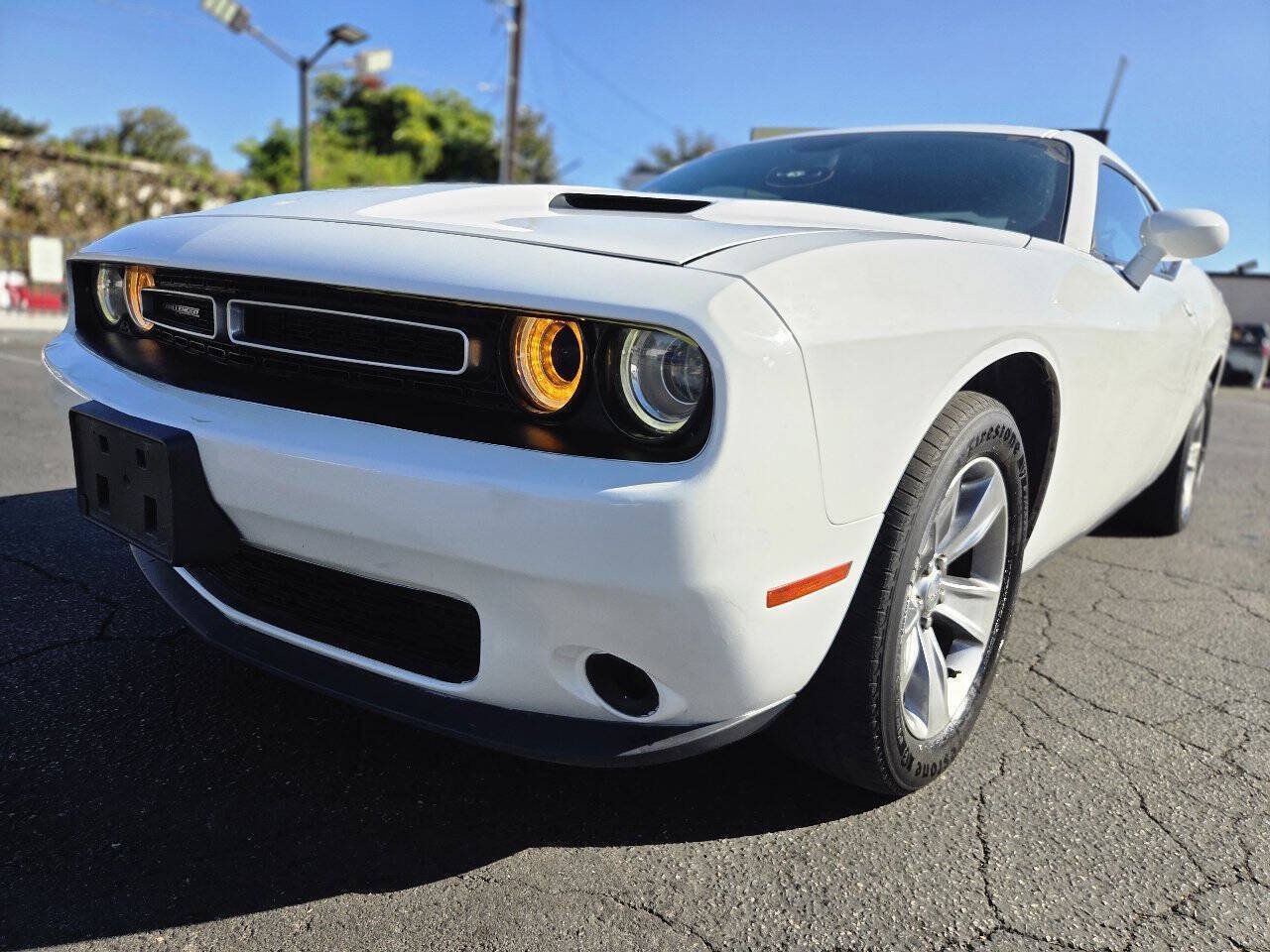 Used 2020 Dodge Challenger SXT RWD image 14