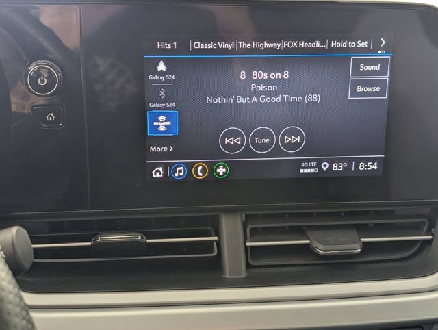 Used 2025 Chevrolet Trax RS FWD image 18