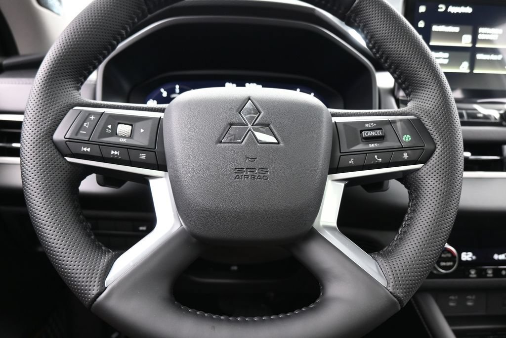 New 2026 Mitsubishi Outlander SE FWD image 32