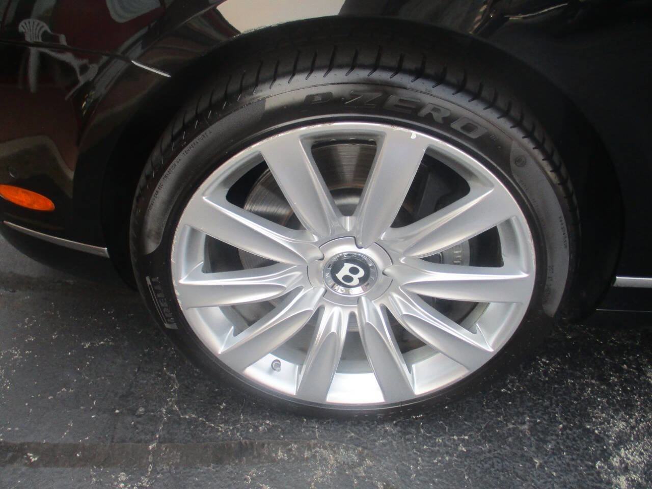 Used 2008 Bentley Flying Spur Flying Spur image 50