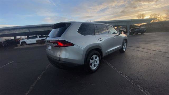 Certified 2025 Toyota Grand Highlander AWD Hybrid image 8