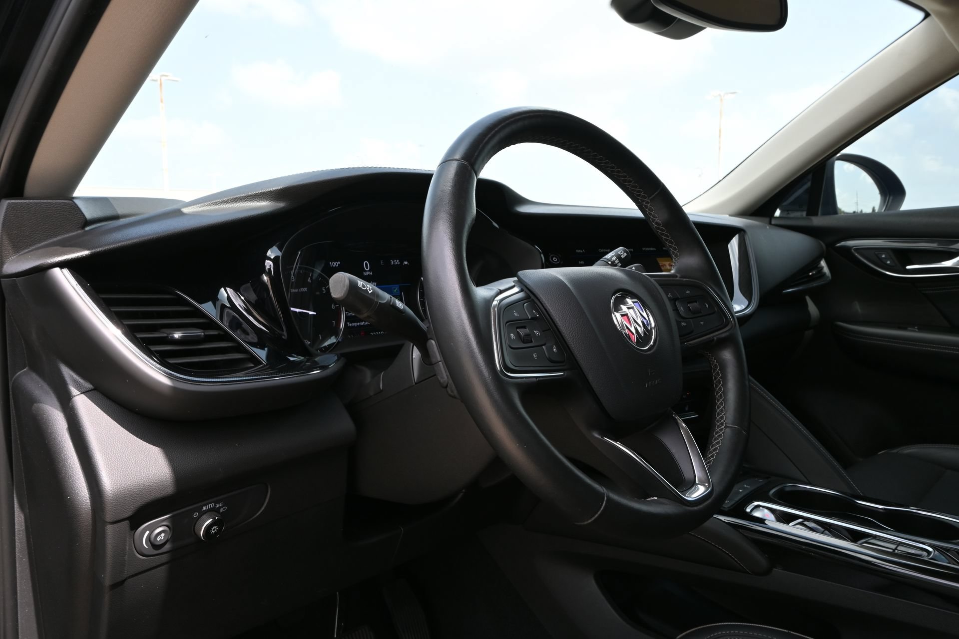 Used 2023 Buick Envision Essence FWD image 17