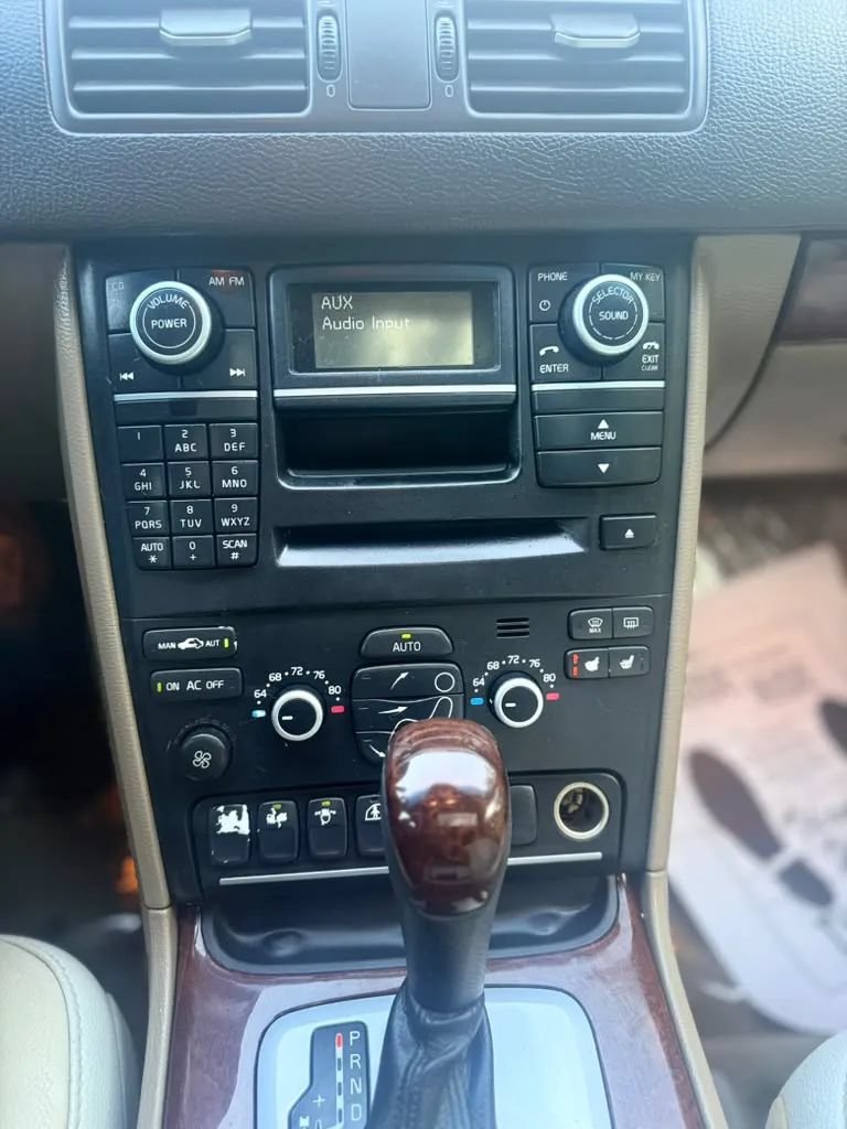 Used 2014 Volvo XC90 3.2 FWD image 15