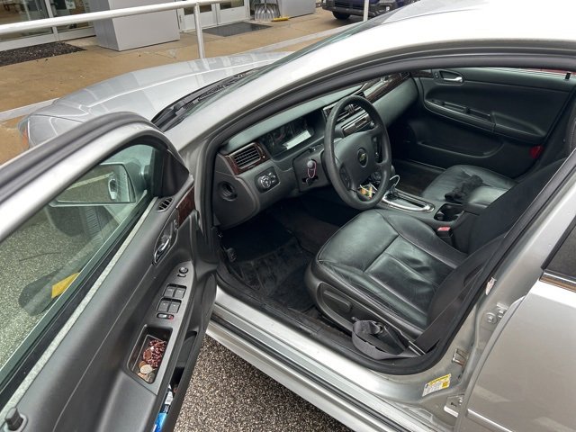 Used 2015 Chevrolet Impala LTZ image 8