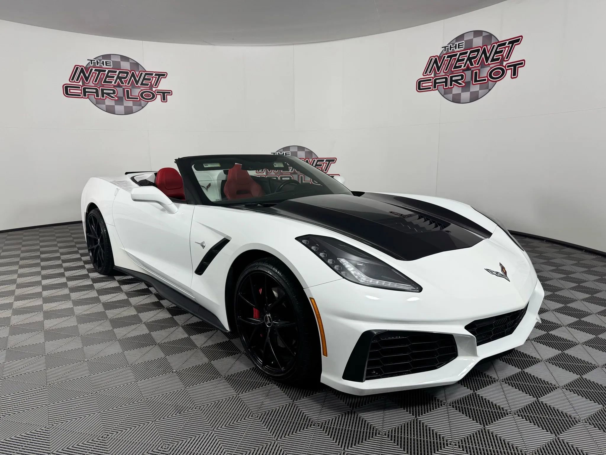Used 2017 Chevrolet Corvette Stingray Convertible w/ 1LT image 15