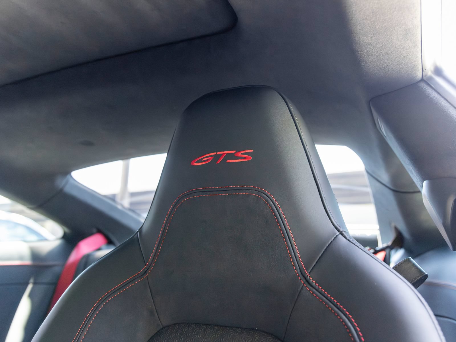Certified 2026 Porsche 911 Carrera GTS RWD image 35