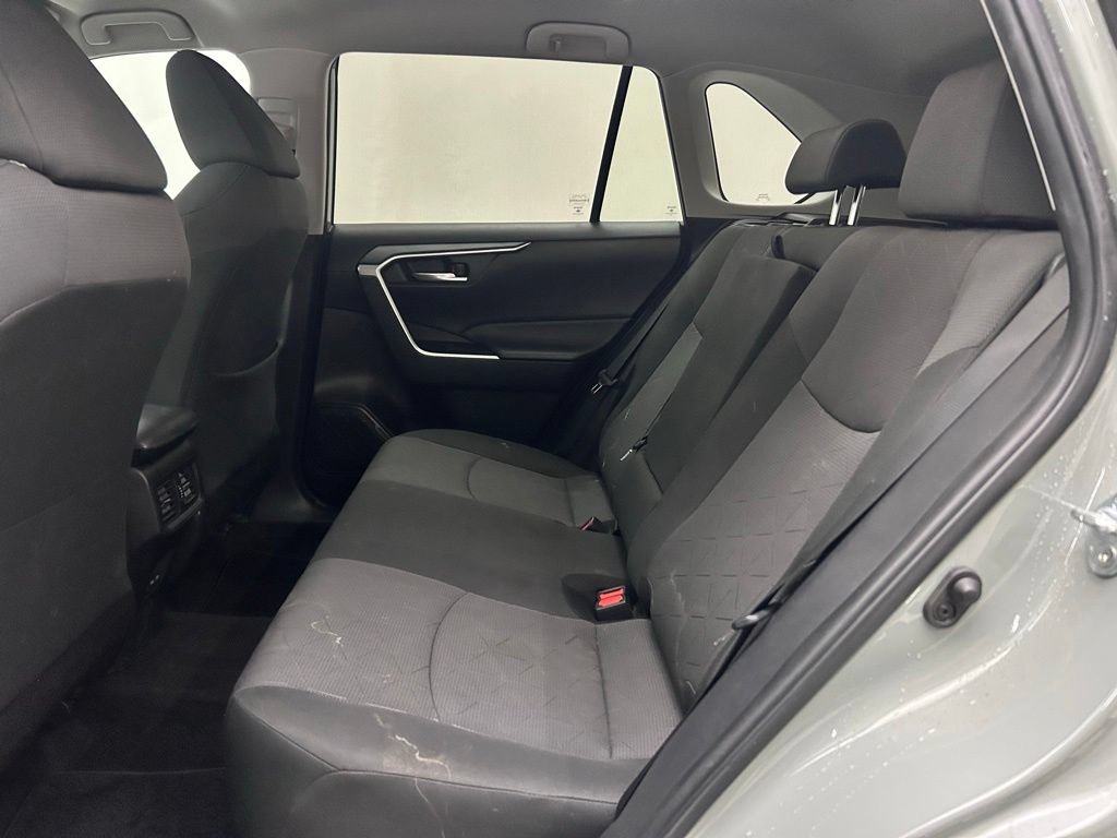 Used 2023 Toyota RAV4 XLE AWD/4WD image 14