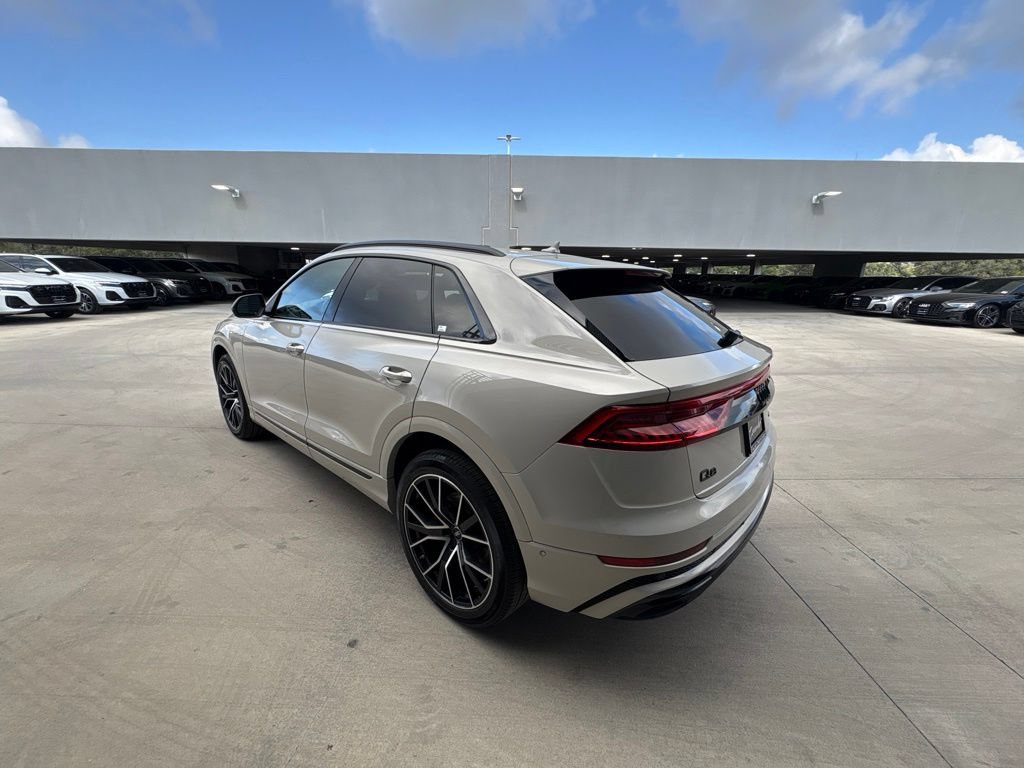 Used 2022 Audi Q8 Premium Plus w/ Premium Plus Package AWD/4WD image 8
