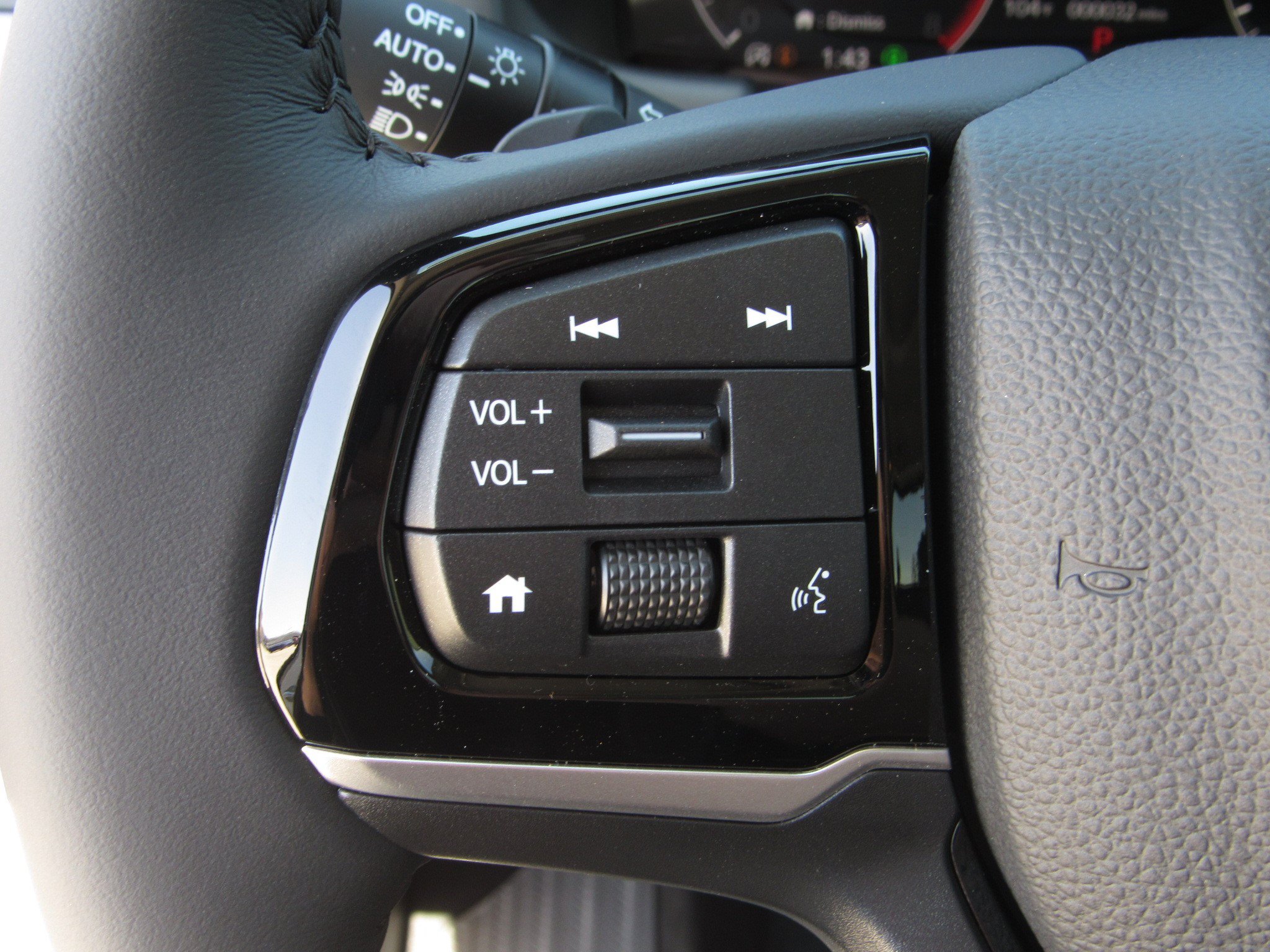 New 2026 Honda Odyssey Touring image 27
