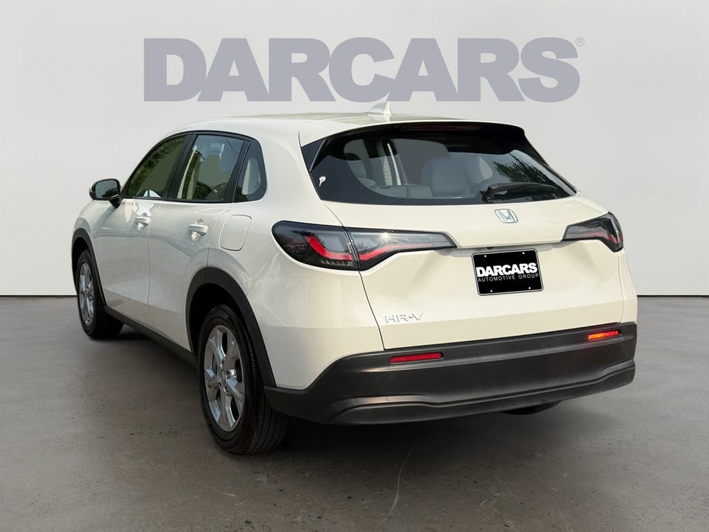 Certified 2024 Honda HR-V LX image 5