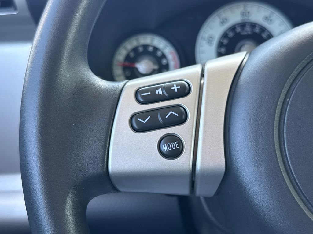 Used 2014 Toyota FJ Cruiser 4WD w/ Convenience Package image 40