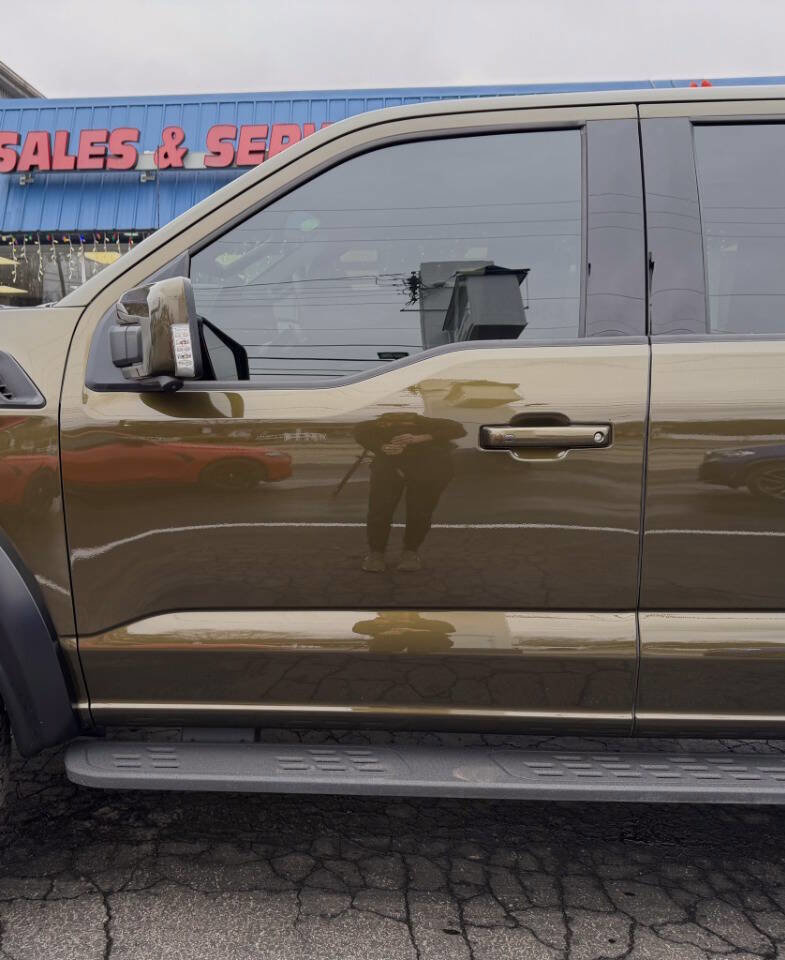 Used 2025 Ford F150 Raptor w/ Equipment Group 803A Raptor R image 9