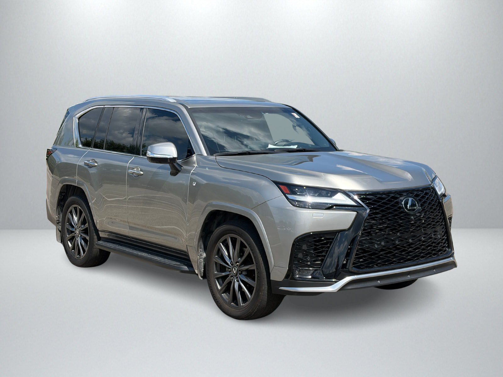Used 2024 Lexus LX 600 F Sport AWD/4WD image 7