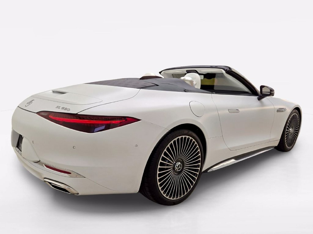 Used 2026 Mercedes-Benz Maybach SL 680 image 9