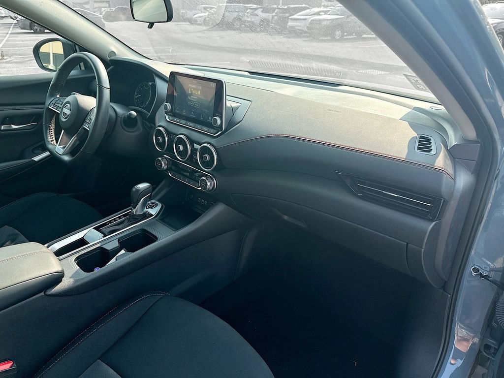 Used 2024 Nissan Sentra SR FWD image 35
