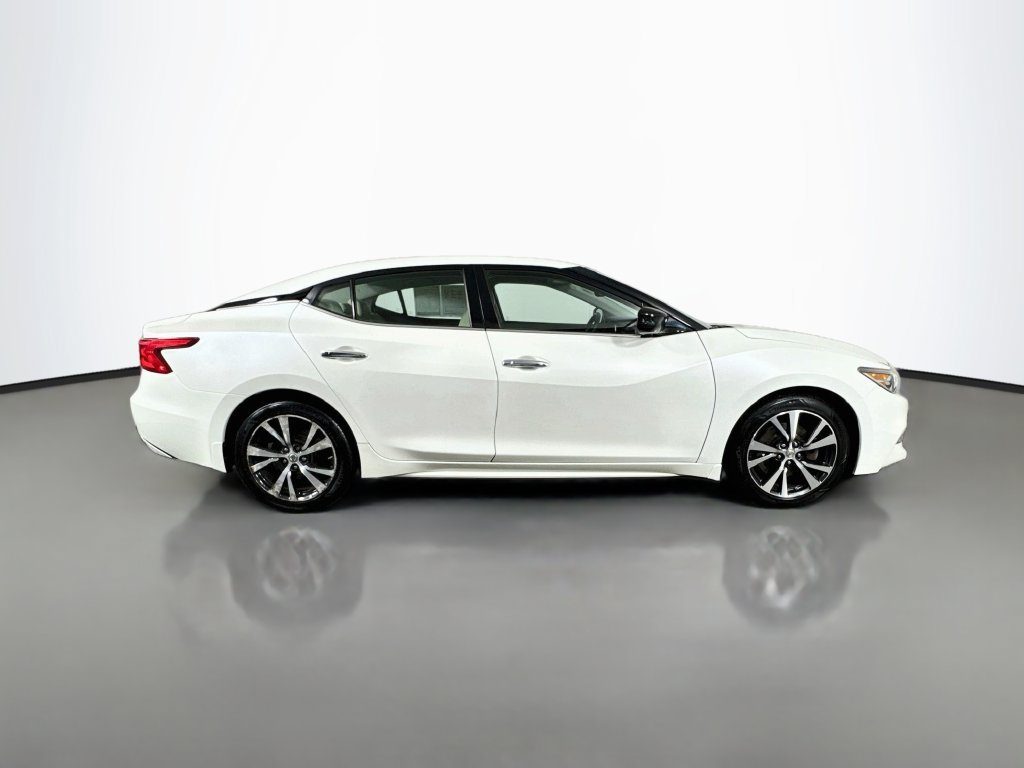 Used 2016 Nissan Maxima 3.5 SV FWD image 9
