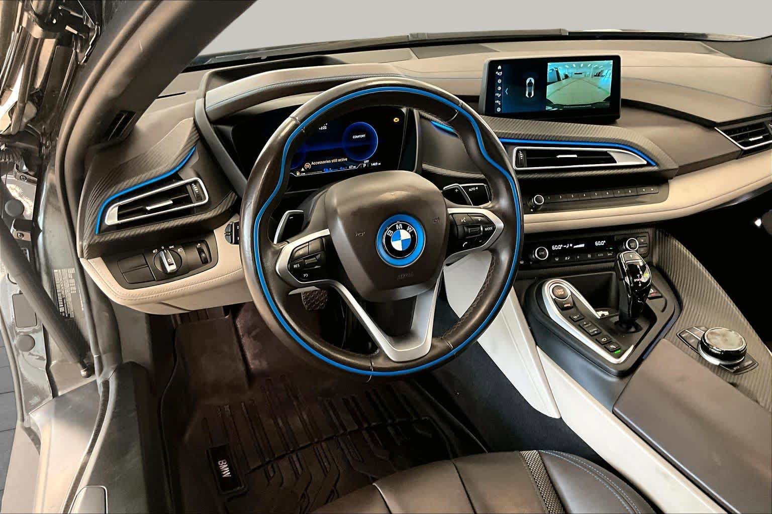 Used 2019 BMW i8 Coupe AWD/4WD image 16