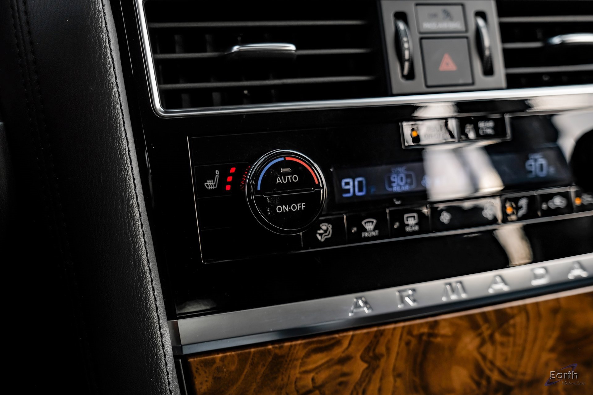 Used 2021 Nissan Armada SL w/ Captain's Chairs Package image 57