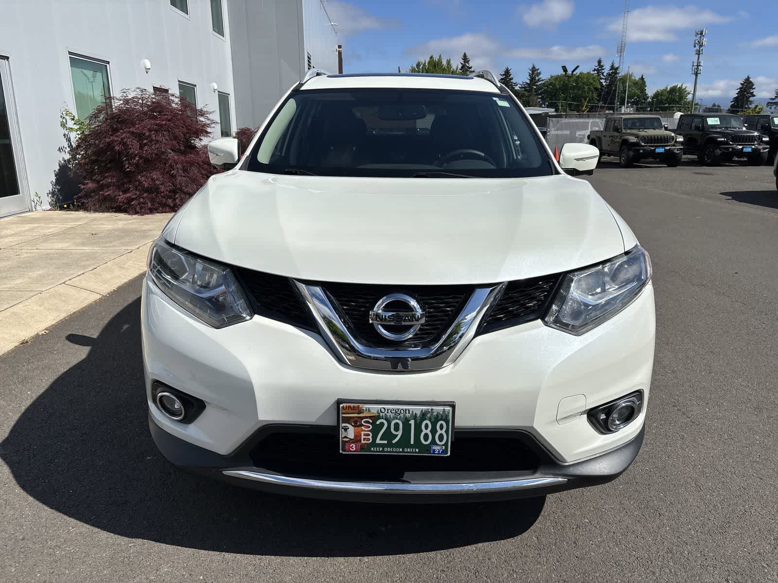 Used 2015 Nissan Rogue SL w/ SL Premium Package AWD/4WD image 7