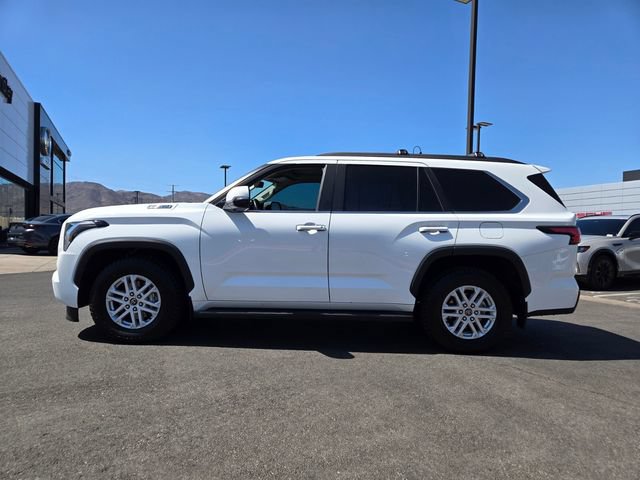 Used 2024 Toyota Sequoia SR5 w/ SR5 Premium Package AWD/4WD image 3