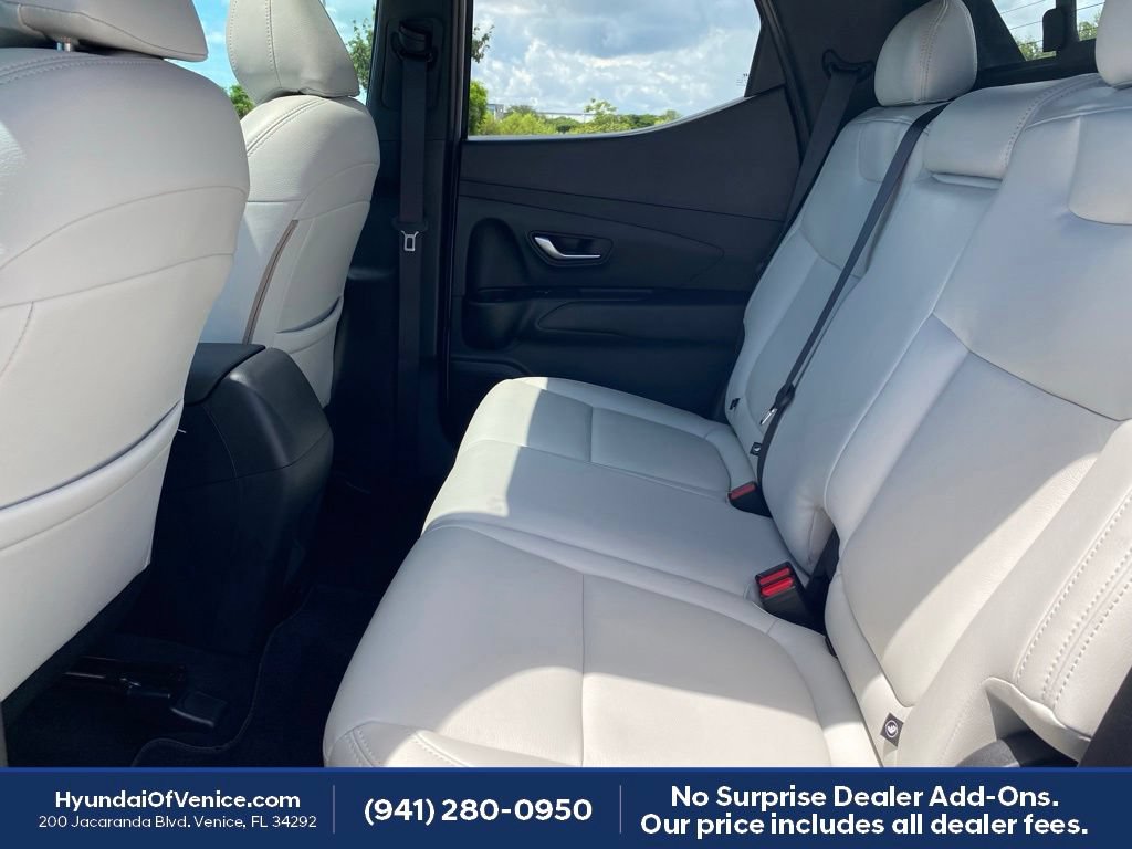 Certified 2022 Hyundai Santa Cruz SEL w/ Activity Package FWD image 18