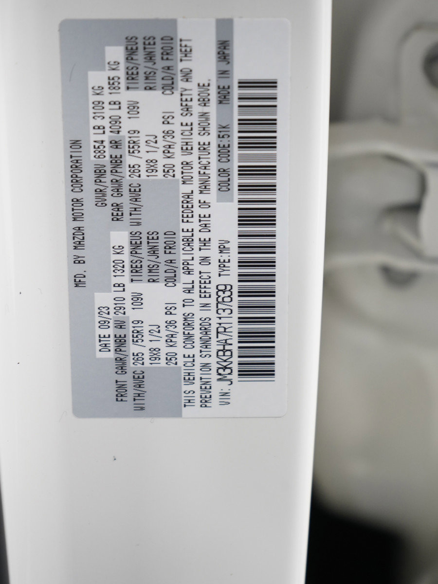 Certified 2024 MAZDA CX-90 Plug-In Hybrid w/ Preferred image 32