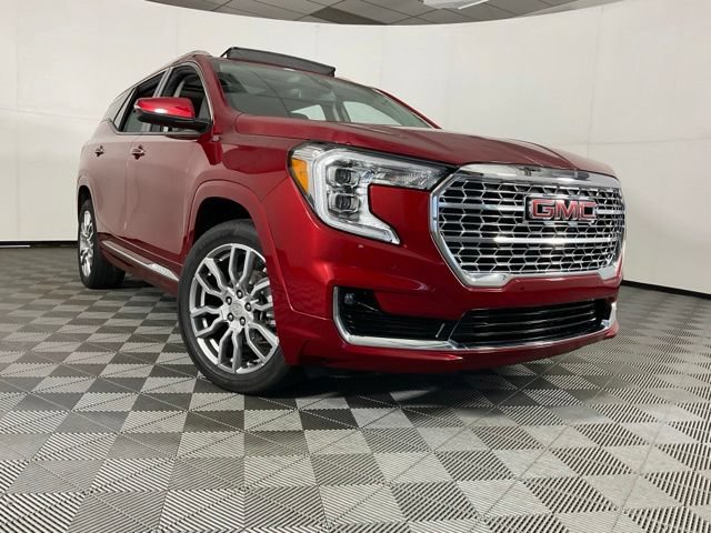 Used 2023 GMC Terrain Denali AWD/4WD image 41