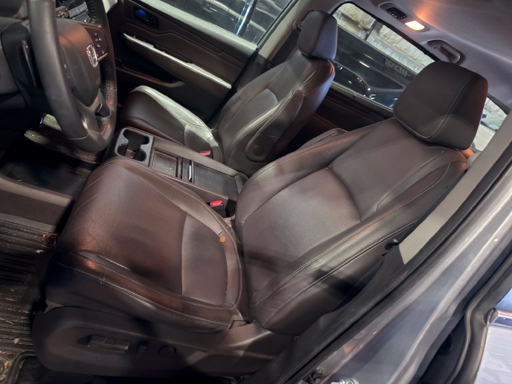 Used 2023 Honda Odyssey EX-L image 6