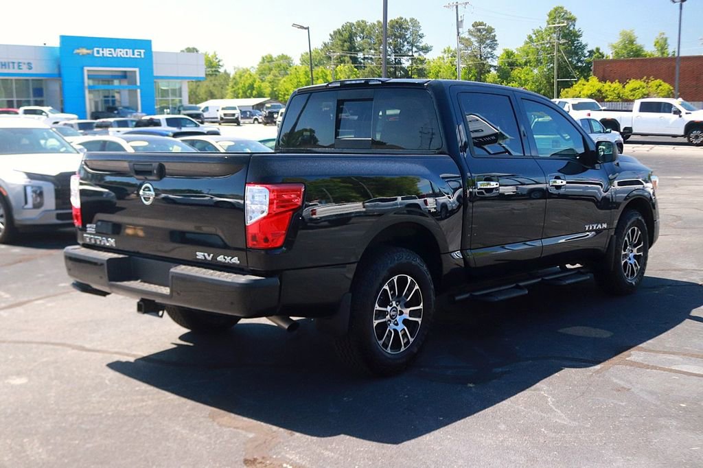 Used 2021 Nissan Titan SV w/ Accessory Utility Package AWD/4WD image 7