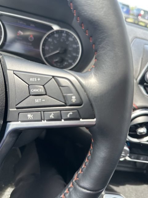 Used 2025 Nissan Sentra SR w/ SR Premium Package FWD image 16
