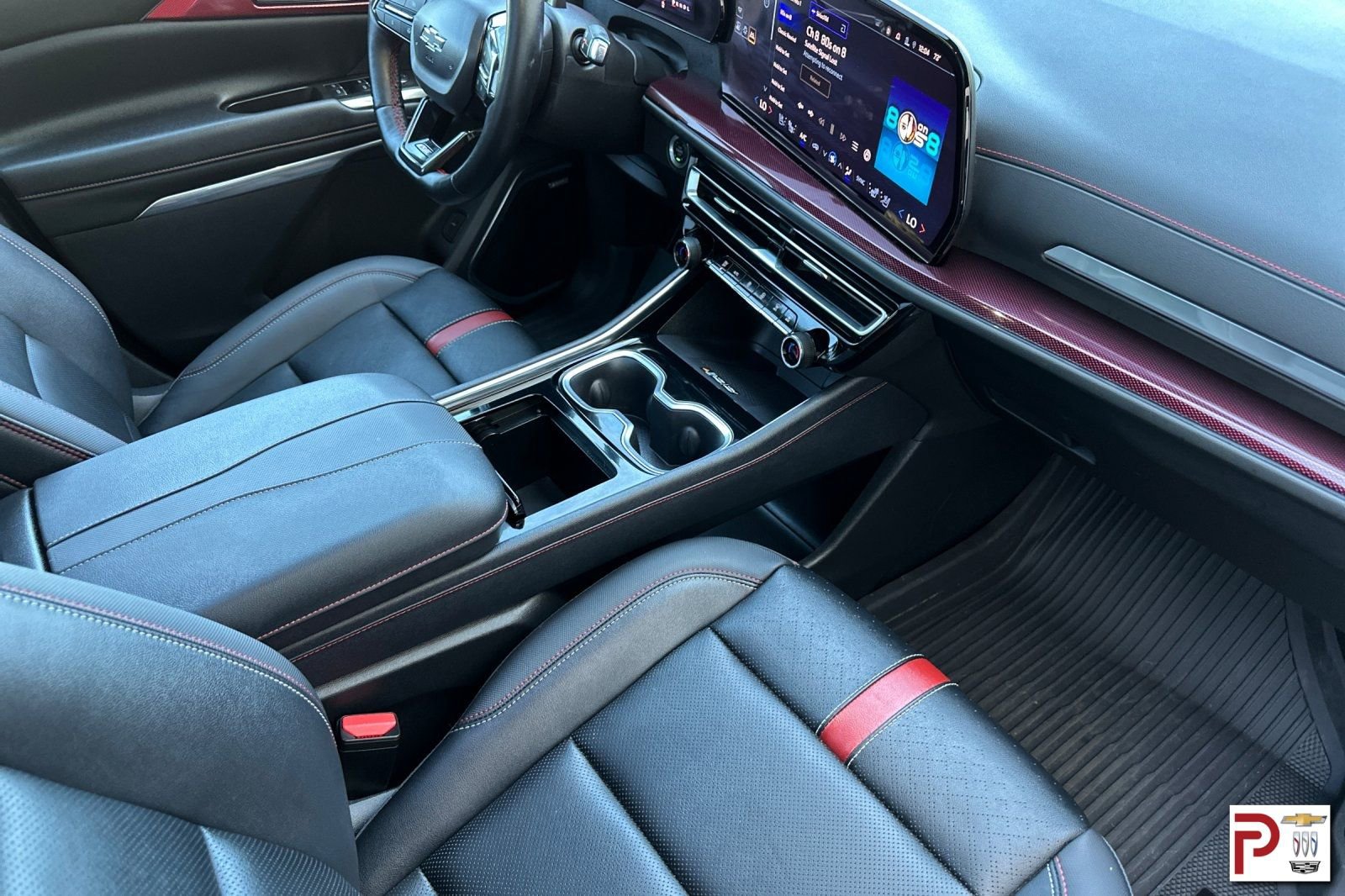 Certified 2024 Chevrolet Traverse RS image 19