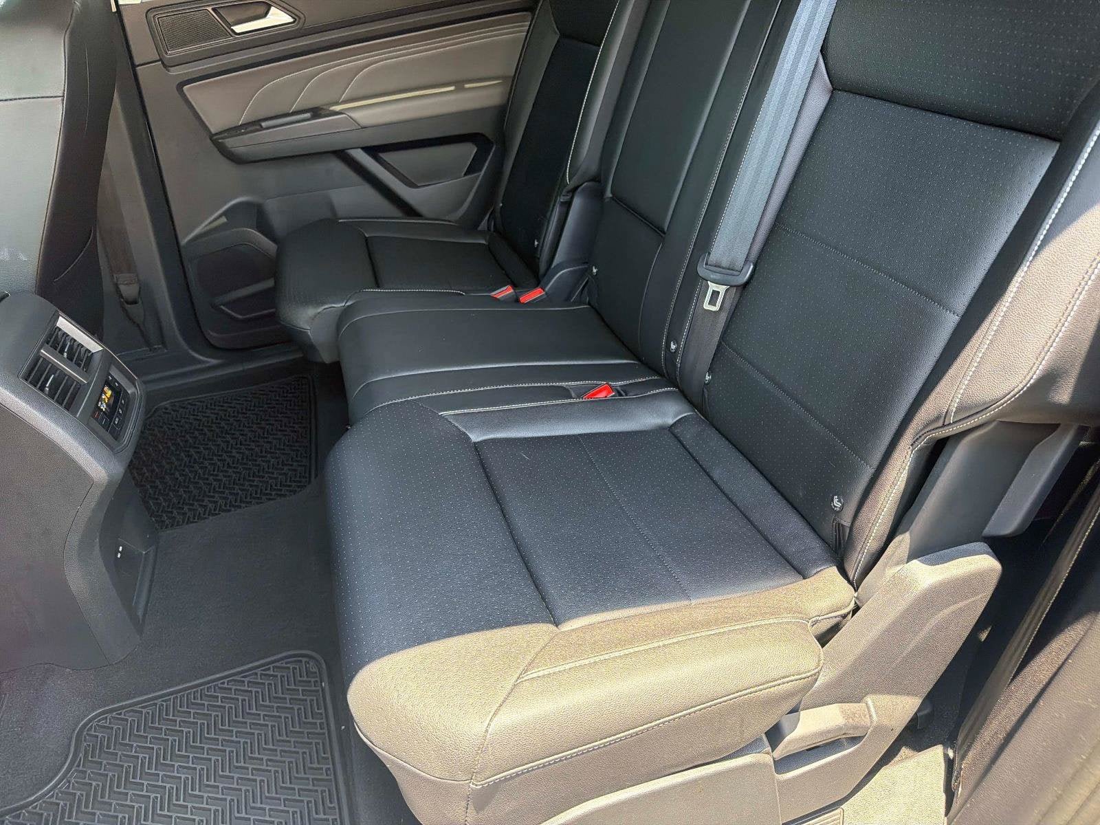 Certified 2023 Volkswagen Atlas SE FWD image 13