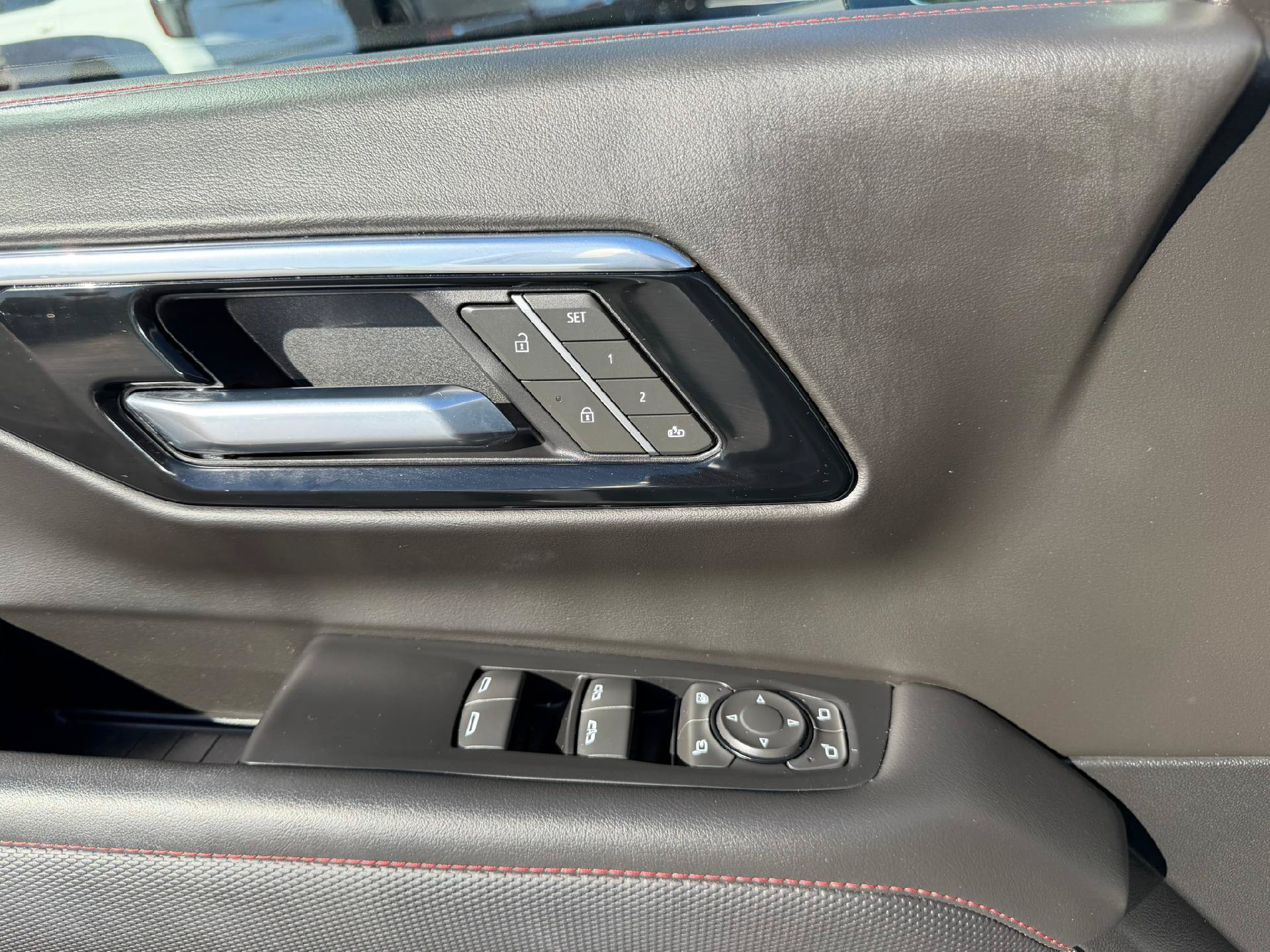 Certified 2025 Chevrolet Tahoe RST w/ Comfort Package AWD/4WD image 31