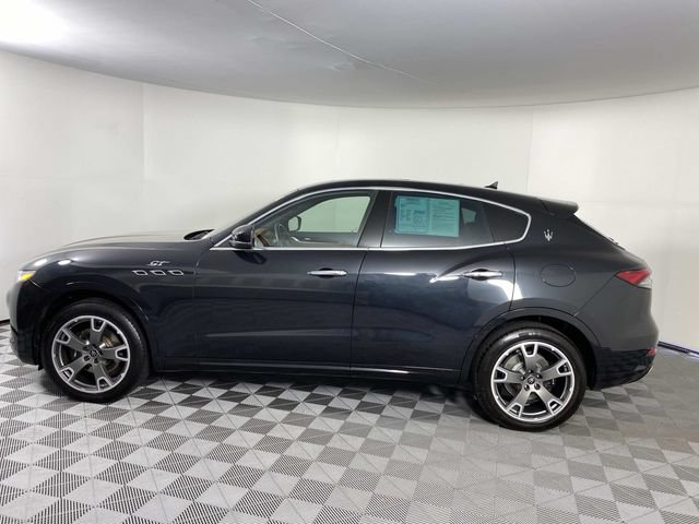 Used 2023 Maserati Levante GT AWD/4WD image 5