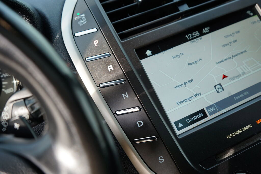 Used 2016 Lincoln MKC Reserve w/ Lincoln MKC Climate Package image 19