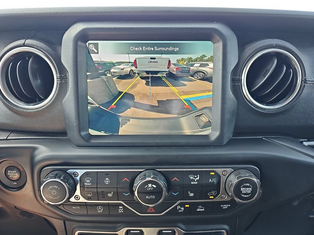 Used 2020 Jeep Gladiator Overland AWD/4WD image 22