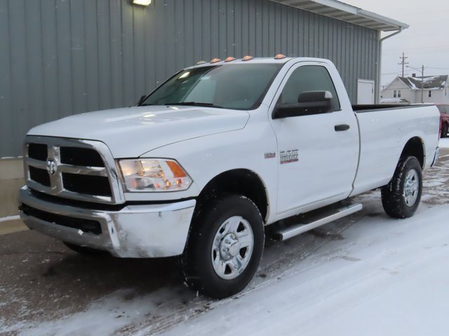 Used 2017 RAM 3500 Tradesman w/ Chrome Appearance Group image 6