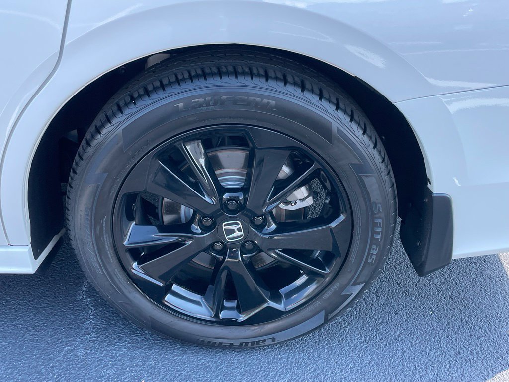 Certified 2024 Honda Odyssey Sport image 43