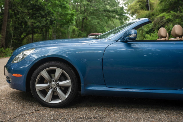 Used 2010 Lexus SC 430 Convertible RWD image 4