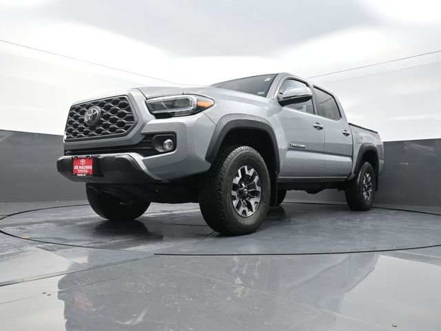 Used 2021 Toyota Tacoma TRD Off-Road AWD/4WD image 32