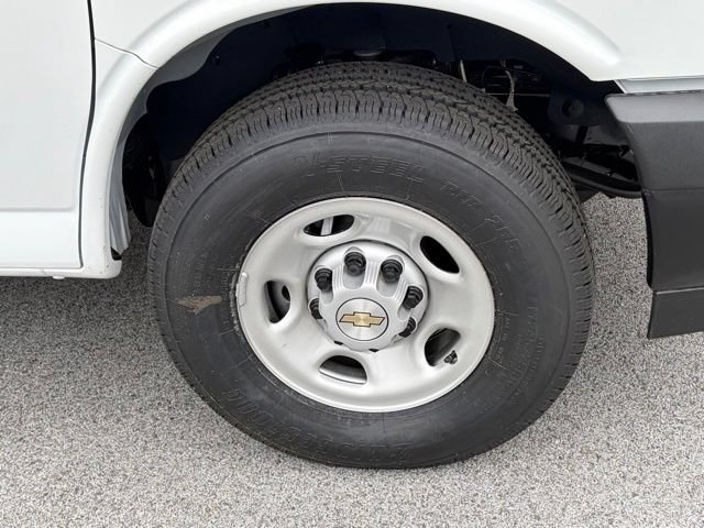 New 2026 Chevrolet Express 2500 w/ Driver Convenience Package RWD image 13