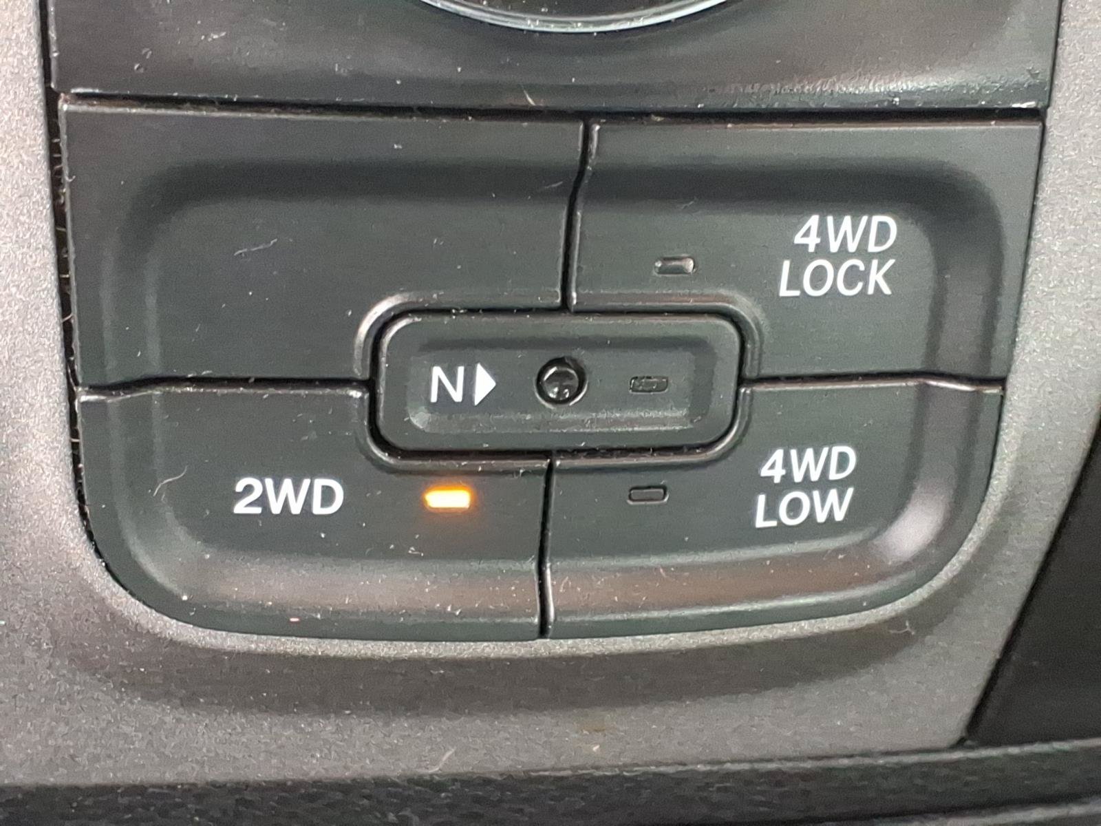 Used 2014 RAM 1500 Express AWD/4WD image 11