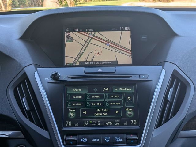 Used 2017 Acura MDX w/ Technology Package AWD/4WD image 18