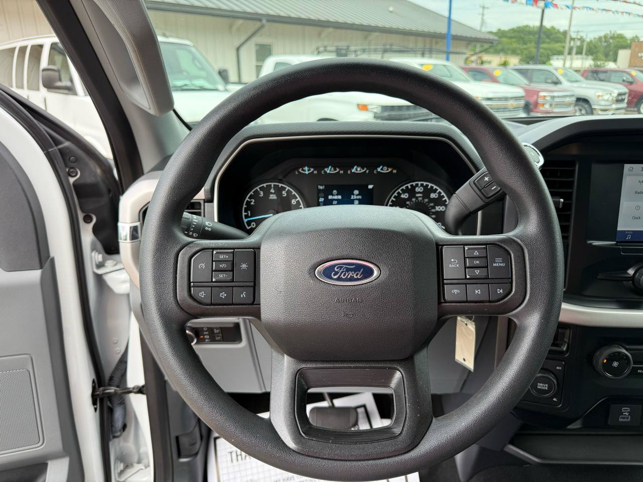 Used 2023 Ford F150 XLT AWD/4WD image 14